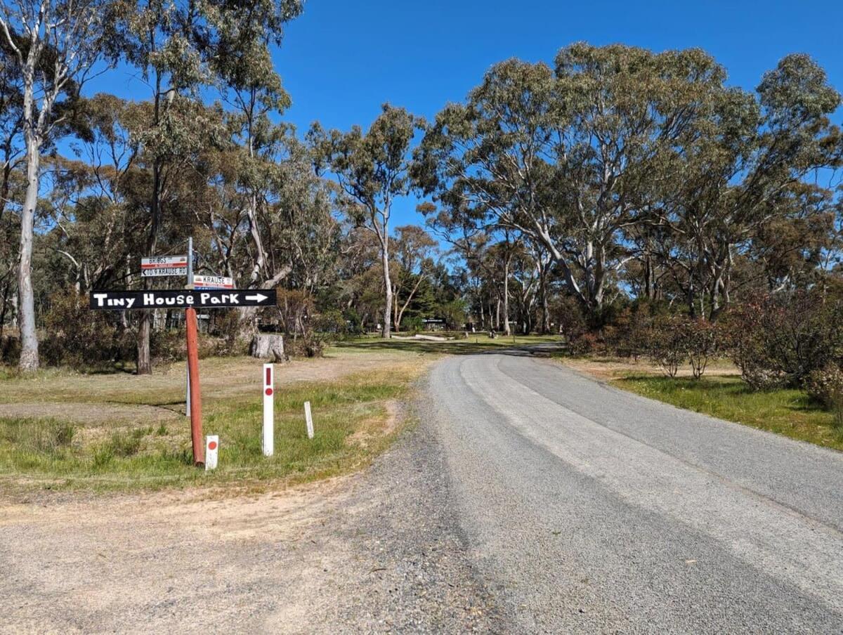 Tiny House 5 At Grampians Edge Villa Dadswells Bridge Exteriör bild